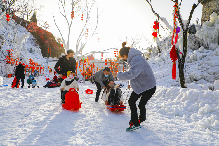 【新春走基層】慶陽又添一處“冰雪世界”！除了“大”，還有千年古城的奇幻秘境！